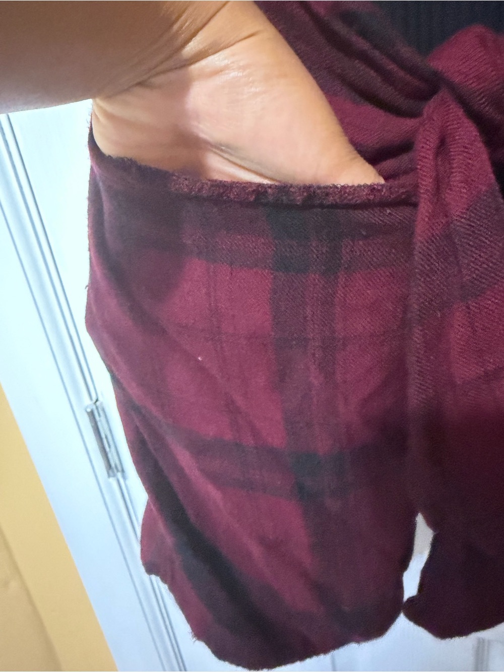 Signature Studio Ripped top with Tie on Flannel. - Picture 7 of 11